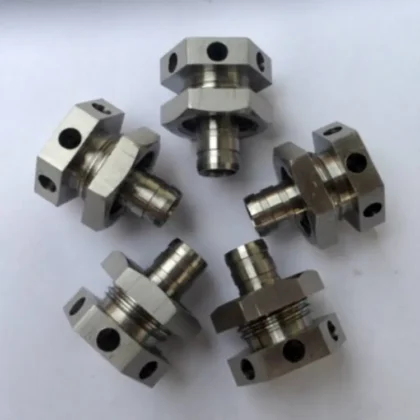 Manufacture of agricultural machinery parts for customized high precision metal CNC turning machine parts stamping parts
